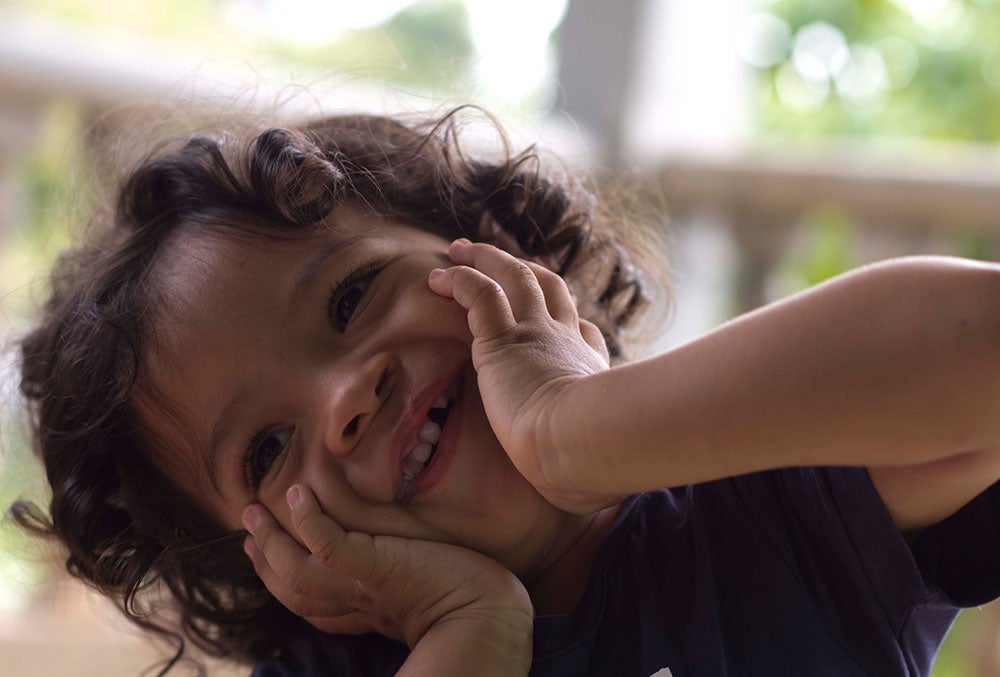 Marco exibindo seu novo sorriso